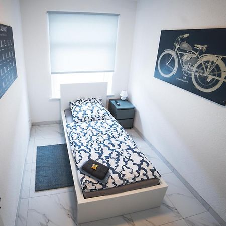 Nord-Apartment 4 I 2 Zimmer Mit Wlan & Smart-Tv Bremerhaven Exteriör bild